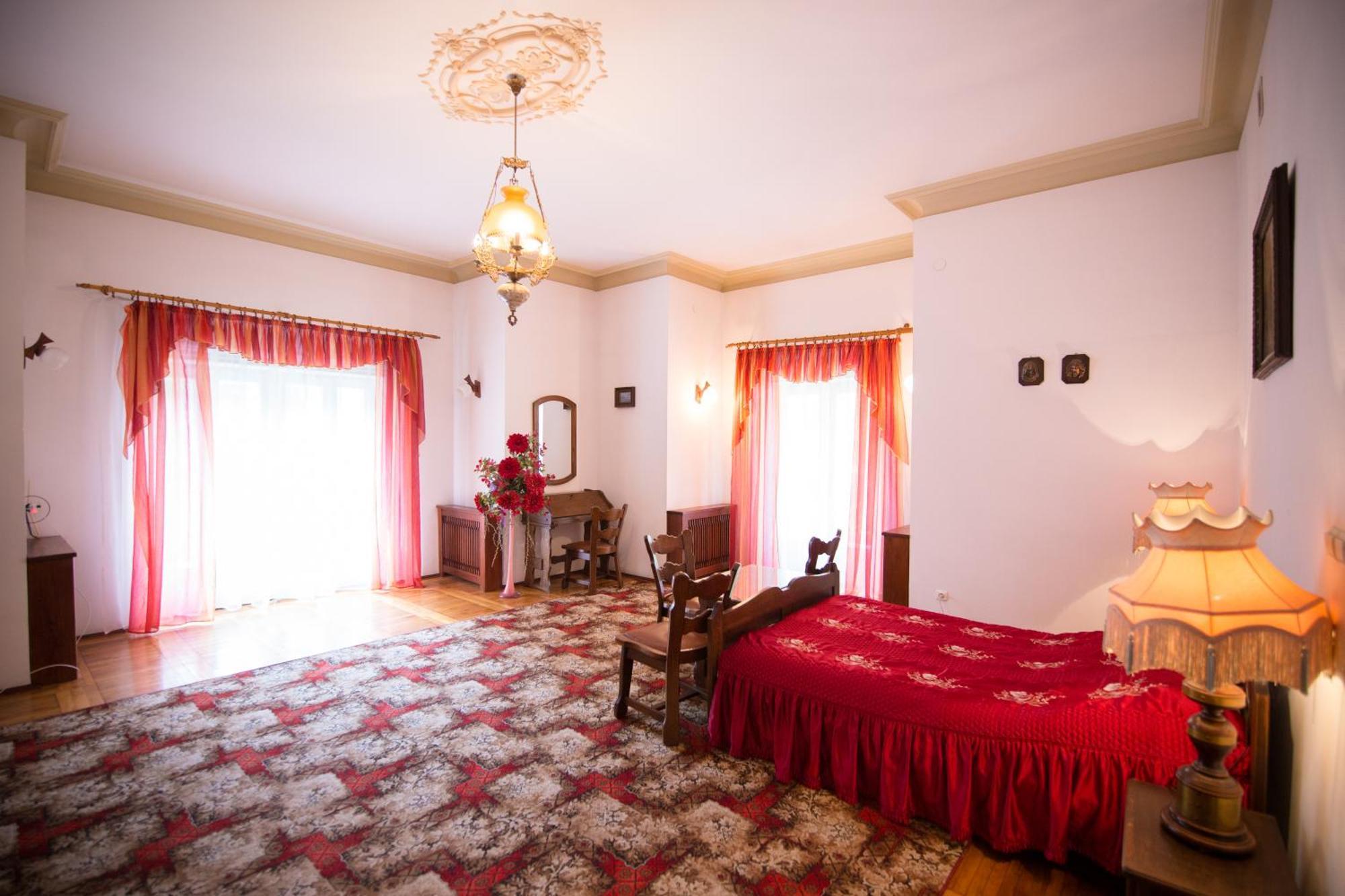 U Schabinskiej - Palac W Gorlicach Gorlice Exterior photo